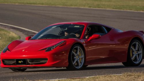 Vairuok Ferrari 458 trasoje kuponas